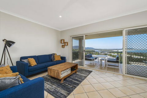 Corakuna, 3 Korogora Street - Accommodation VIC 2