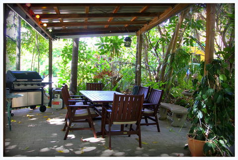 Coral Lodge Bed And Breakfast Inn - Accommodation VIC 1