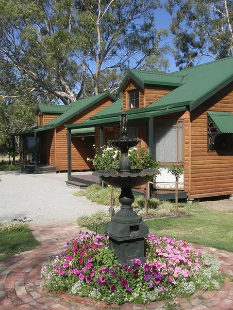 Cottages On Edward - Accommodation VIC 3