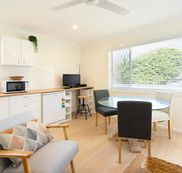 Cozy 1 Bedroom Apartment Minutes From The Beach - Accommodation VIC