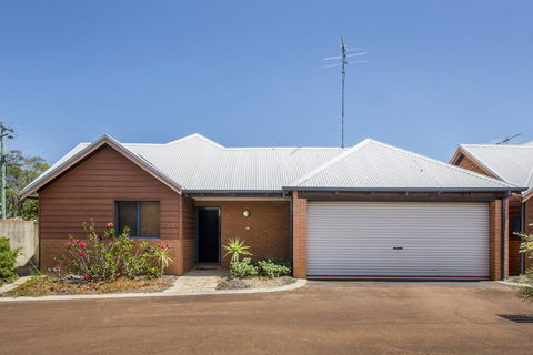Cozy Cottage - Accommodation VIC 0