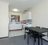 Cozy South Perth Unit next to Perth Zoo - Accommodation VIC