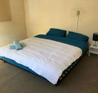 Cozy Spacious Terrace in Sydney's Eclectic Newtown - Accommodation VIC