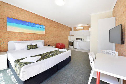 Cranbourne Motor Inn - Accommodation VIC 1