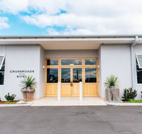 Crossroads Hotel - Accommodation VIC