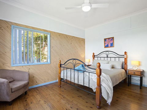 Crystal Blue - Views Across The Bay - Accommodation VIC 2