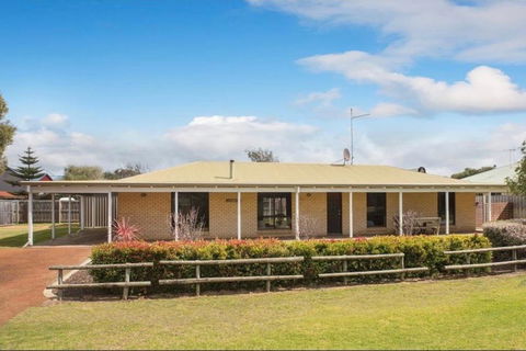 Crystal Shores - Quindalup - Accommodation VIC 0