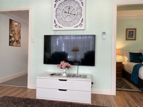 Curtis Falls Studio-Apartment - Accommodation VIC 2