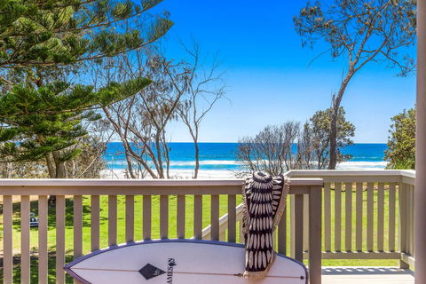 Cypress Beachfront - Accommodation VIC 0
