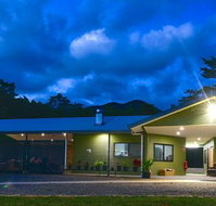 Daintree Peaks ECO Stays - Accommodation VIC