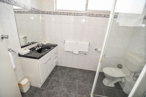 Dandenong Motel - Accommodation VIC 1