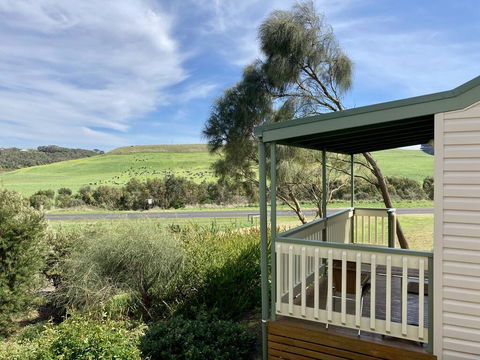 Daysy Hill Country Cottages - Accommodation VIC 2