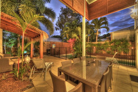 Deja Vu Palm Cove - Accommodation VIC 2
