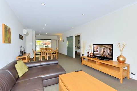 DelMar 3 - Accommodation VIC 3