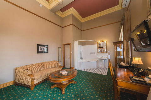 Denison Boutique Hotel, Ascend Hotel Collection - Accommodation VIC 2