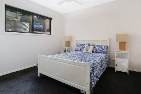 Divine - In The Heart Of Bright - Accommodation VIC 2