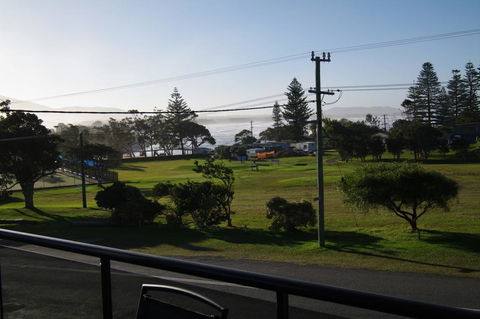 Dolphin Court 2, 1 Gowing Street - Accommodation VIC 2