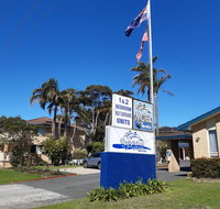 Dolphins of Mollymook Motel and Fifth Green Apartments - Accommodation VIC