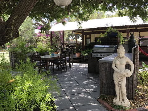 Dongara Breeze Inn - Accommodation VIC 1