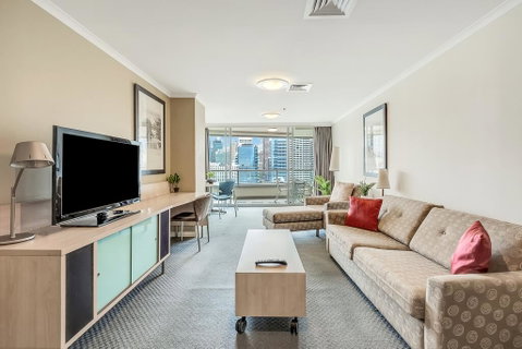 DREAM HARBOUR VIEW 2 BRM // GYM, POOL And PARKING - Accommodation VIC 1