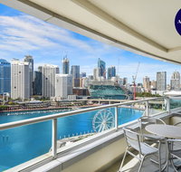 DREAM HARBOUR VIEW 2 BRM // GYM POOL and PARKING - Accommodation VIC