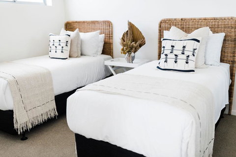 Dune Beach Front Apartment 15 - Accommodation VIC 2