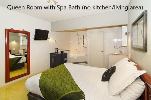 Dunsborough Bay Village Resort Apartments - Accommodation VIC 2
