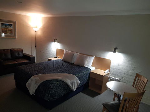 Edward Parry Motel And Apartments - Accommodation VIC 1