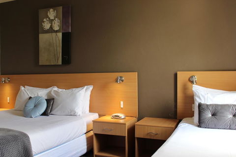 El Toro Motor Inn - Accommodation VIC 3