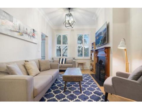 Elegant Renovated Terrace Close To City - Accommodation VIC 0