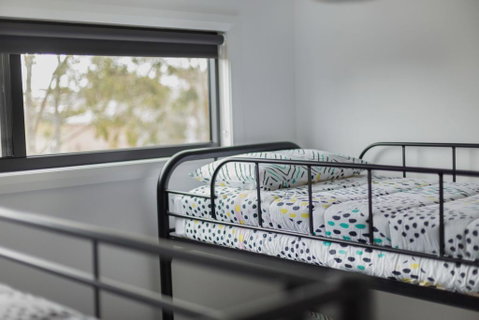 Elevation - Waterviews In Newlands Arm - Accommodation VIC 3