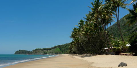 Ellis Beach Oceanfront Bungalows - Accommodation VIC 1