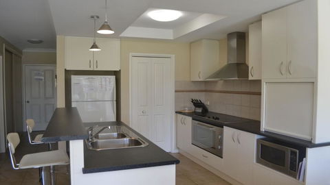 ELSINOR Townhouse 7 Mulwala - Accommodation VIC 3