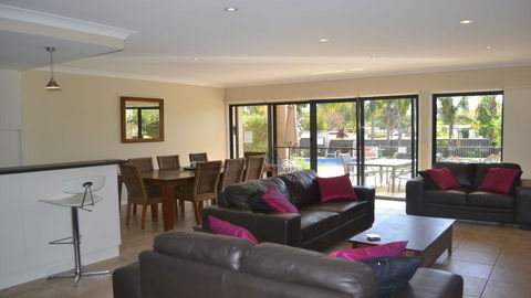 ELSINOR Townhouse 7 Mulwala - Accommodation VIC 1