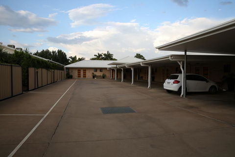 Emerald Central Palms Motel - Accommodation VIC 1