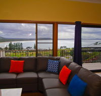 Endeavour 10 Dulconghi Street - Accommodation VIC