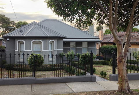 Essendon - Home Away From Home - Accommodation VIC 0