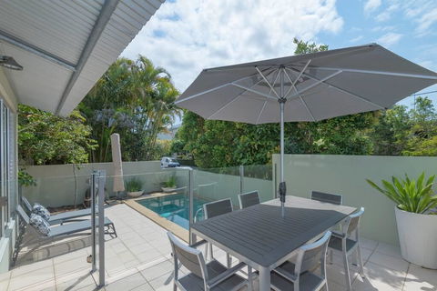 Fabulous 3 Bedroom Noosa Townhouse - Accommodation VIC 2