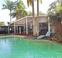 FABULOUS HOLIDAY HIDEAWAY - COOLUM BEACH - Accommodation VIC