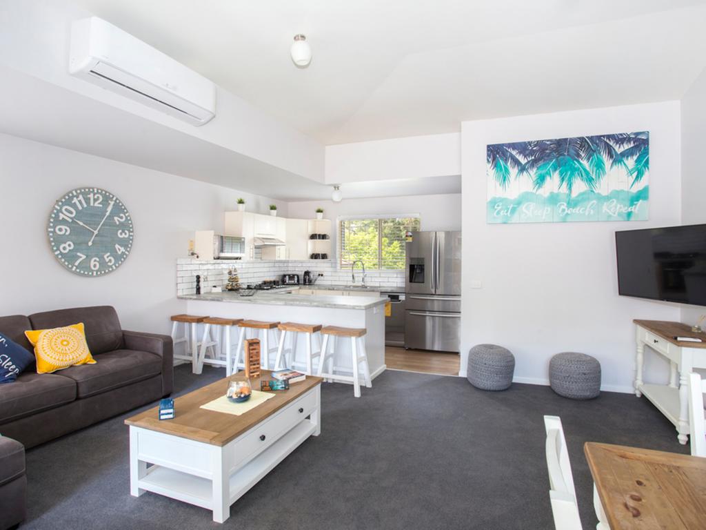 Mollymook NSW Accommodation VIC