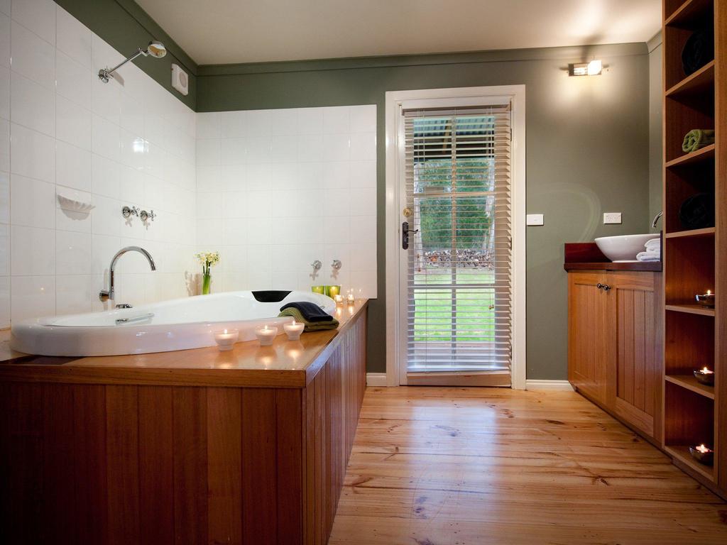 Mount Franklin VIC Accommodation VIC