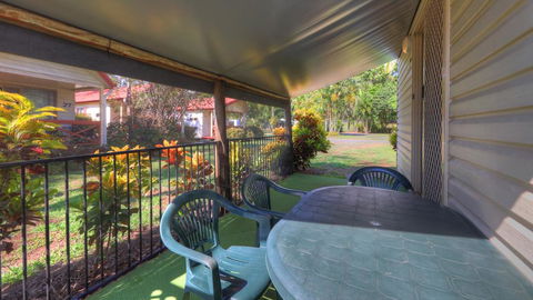 Flying Fish Point Tourist Park - Accommodation VIC 2