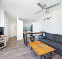 Flynns Beach Apartments 4 41 Pacific Drive - Accommodation VIC