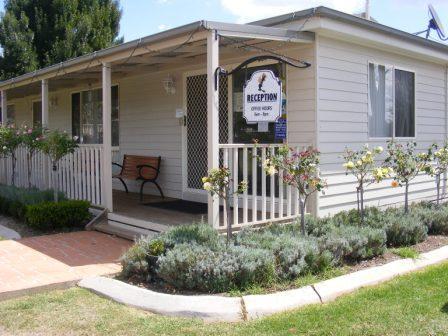 Fossickers Tourist Park - Accommodation VIC 1