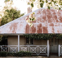 French Cottage 1854 with stunning Alfesco Garden - Accommodation VIC