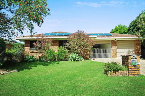 Freshly Revovated Dog Friendly House Walking Distance To Waterfront! - Accommodation VIC 0