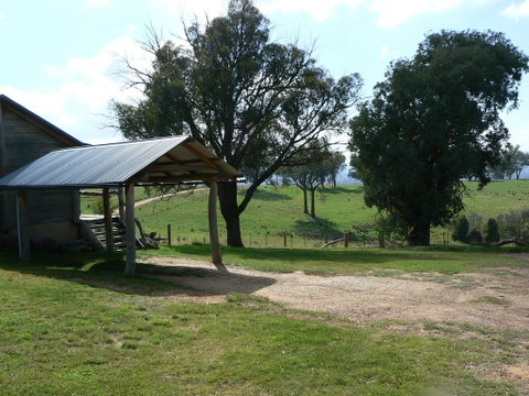 Gaddleen Grove Cottages - Accommodation VIC 1