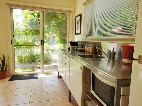 Garden Studio, Black Forest - Accommodation VIC 2