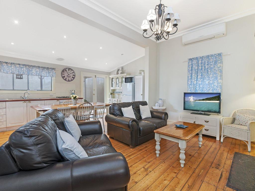  Accommodation VIC