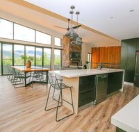 Glass House - Bright - Accommodation VIC